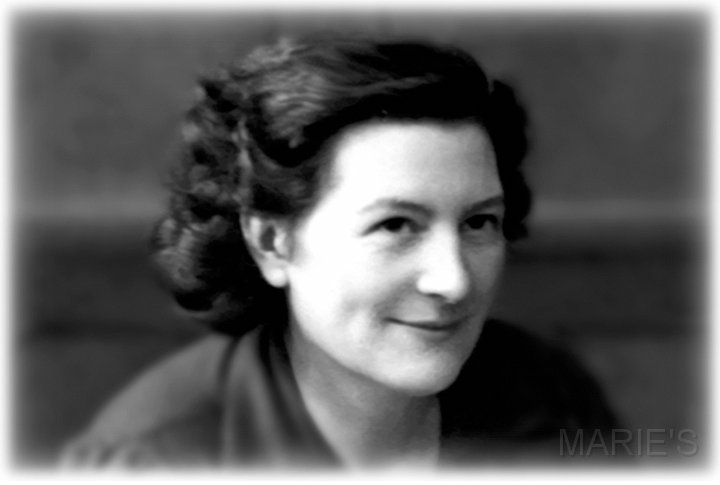 BETTY portrait 01.jpg